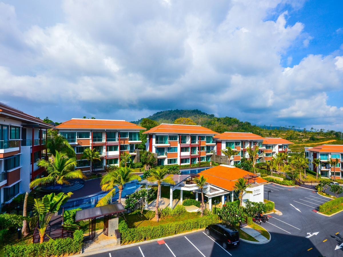 Phumundra Resort Phuket Exterior photo
