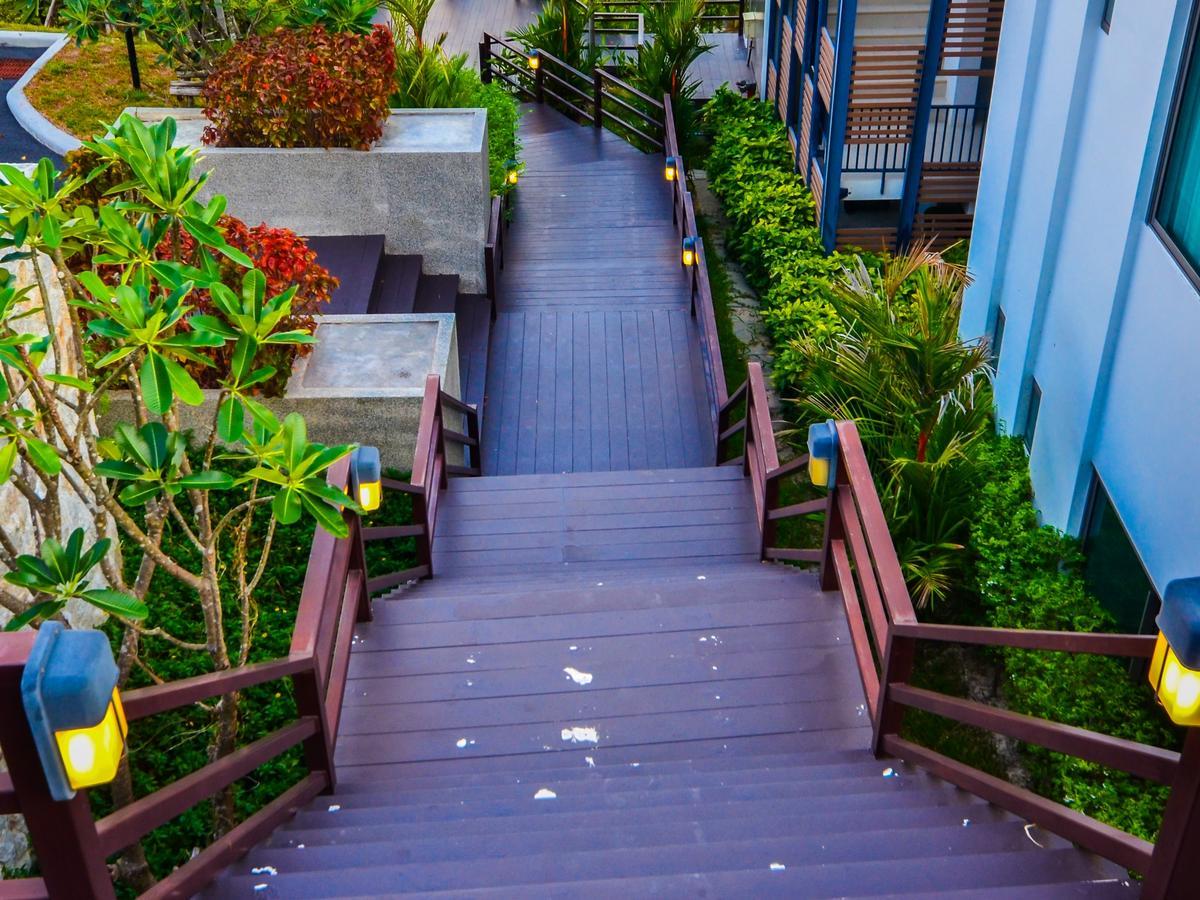 Phumundra Resort Phuket Exterior photo
