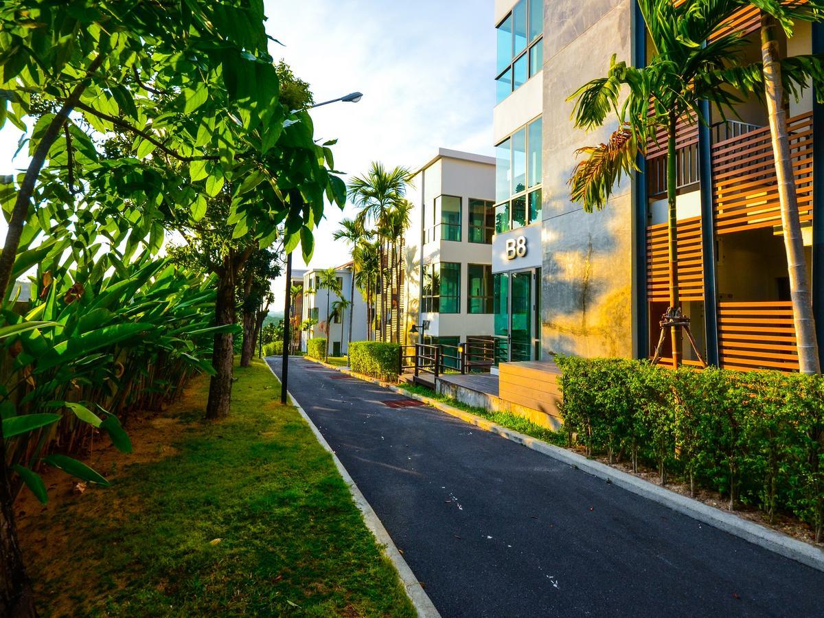 Phumundra Resort Phuket Exterior photo