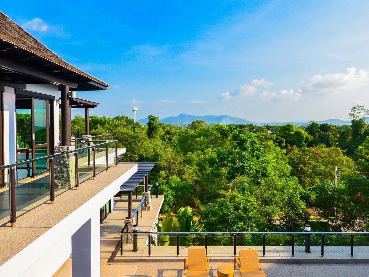 Phumundra Resort Phuket Exterior photo
