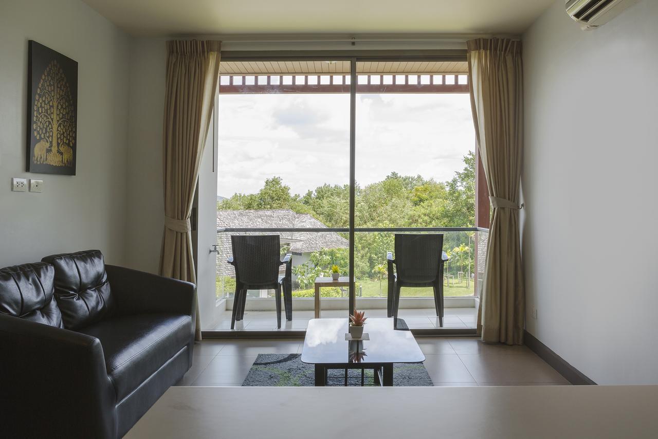 Phumundra Resort Phuket Exterior photo