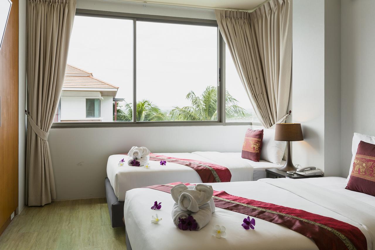 Phumundra Resort Phuket Exterior photo